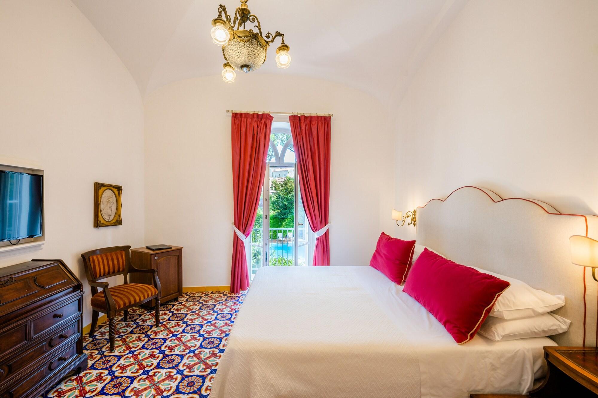 Hotel Giordano ราเวลโล ภายนอก รูปภาพ