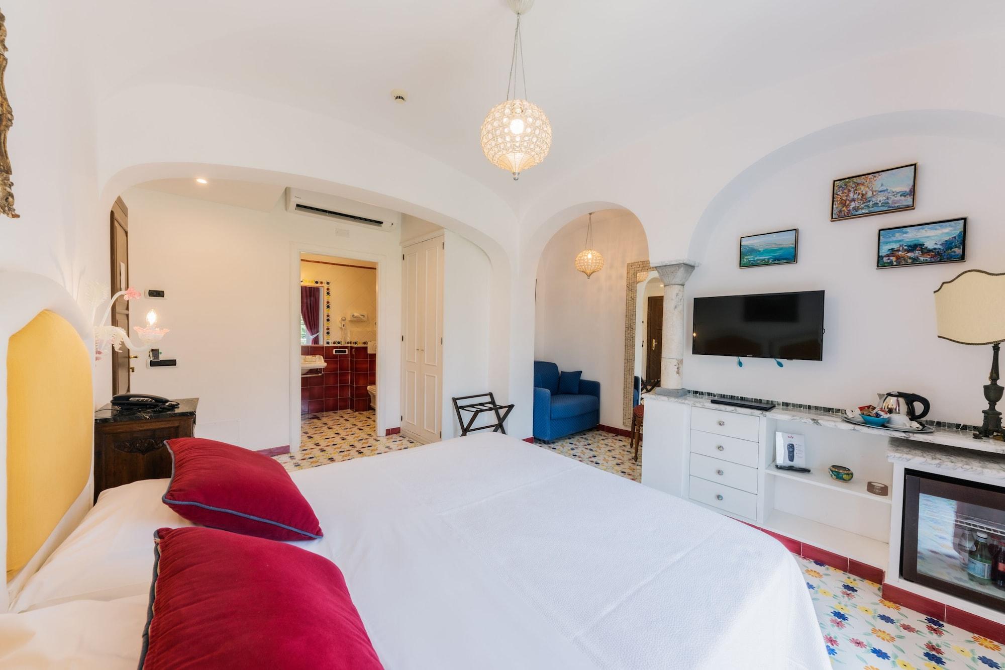 Hotel Giordano ราเวลโล ภายนอก รูปภาพ