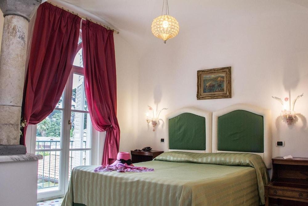 Hotel Giordano ราเวลโล ภายนอก รูปภาพ