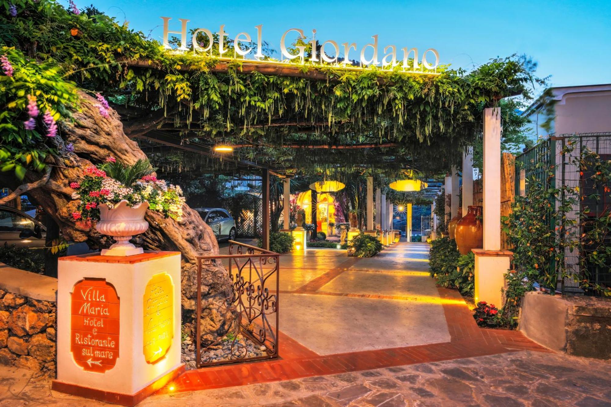 Hotel Giordano ราเวลโล ภายนอก รูปภาพ